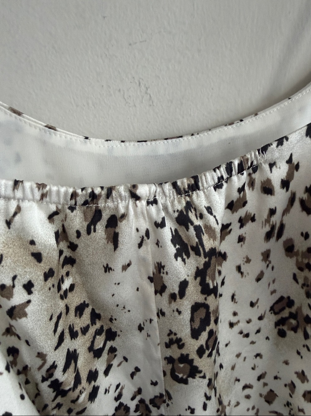 ALICE + OLIVIA Slip Dress Safari Print Silk Cream Tan Mini Women’s Size small - Picture 10 of 10